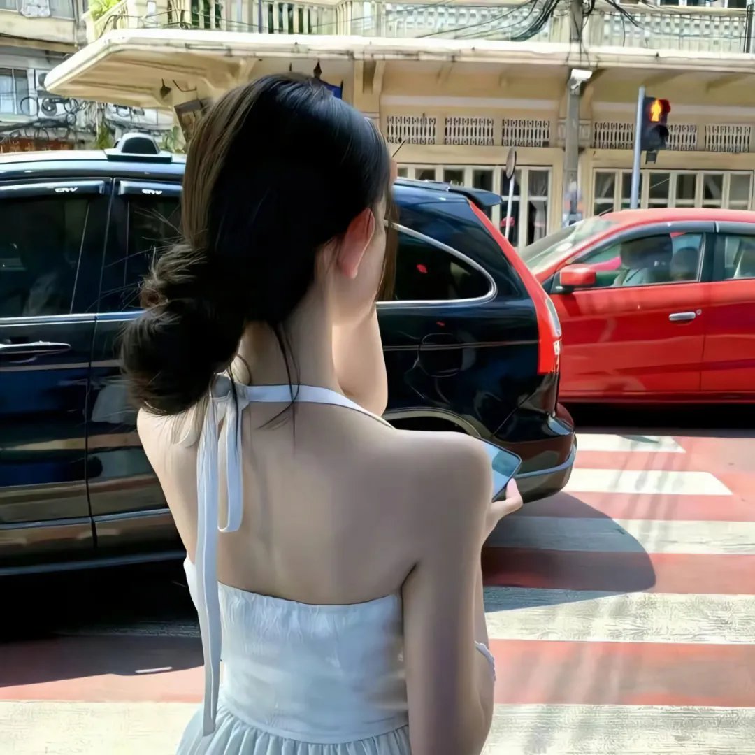 好女三头瞒